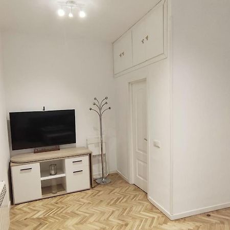 Lovely Apartment In Madrid Center Exterior photo