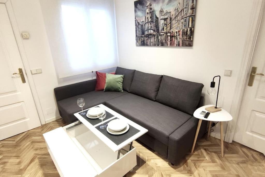 Lovely Apartment In Madrid Center Exterior photo